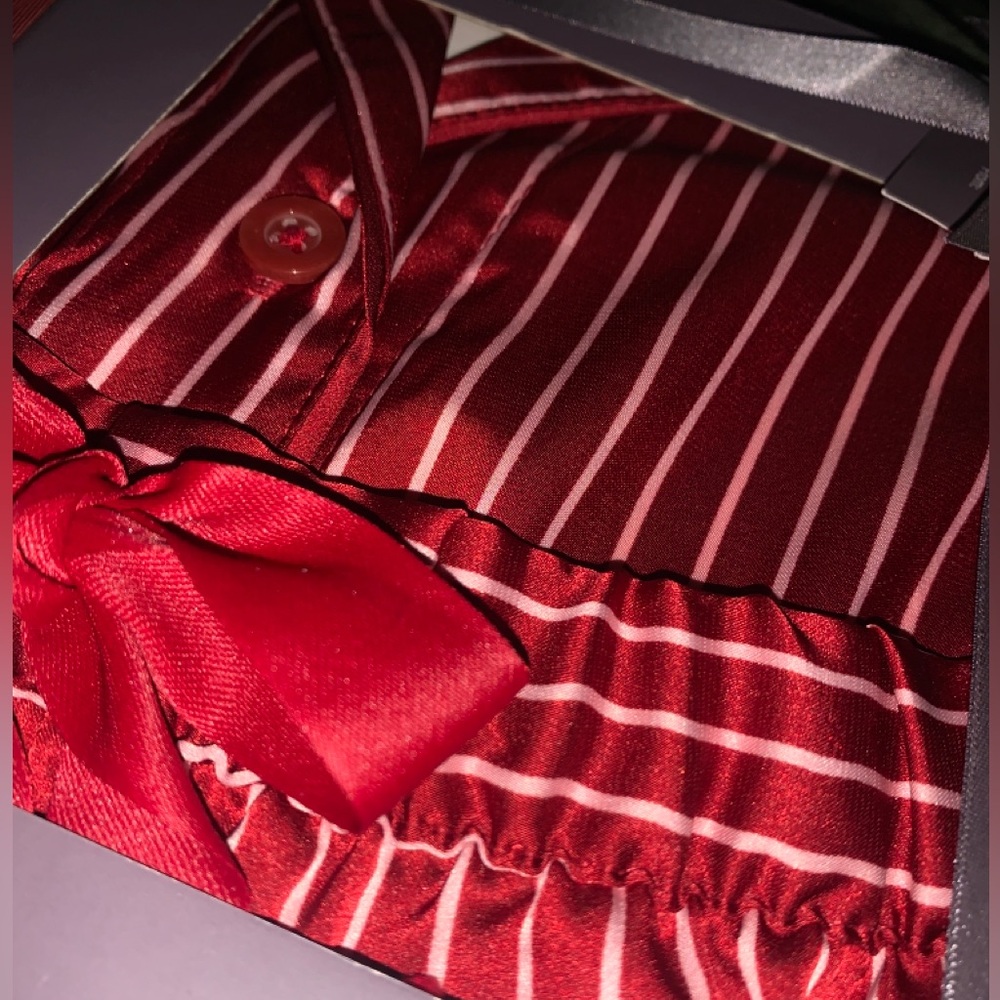 Women's Luxury Collection Satin Notch Collar Long Sleeve Shirt and Shorts PJ Set - Picture 3 of 5